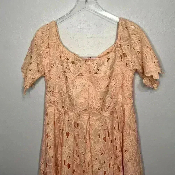 BOOHOO Boutique Off Shoulder Lace Skater Blush Dress NWT Size 14 - Picture 9 of 13